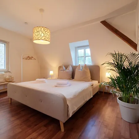 Gemuetliche Fewo Nahe Der Mosel - Perfekt Fuer Familien & Weinliebhaber Bis 7 Personen - Top Lage - Traben-Trarbach Exterior photo